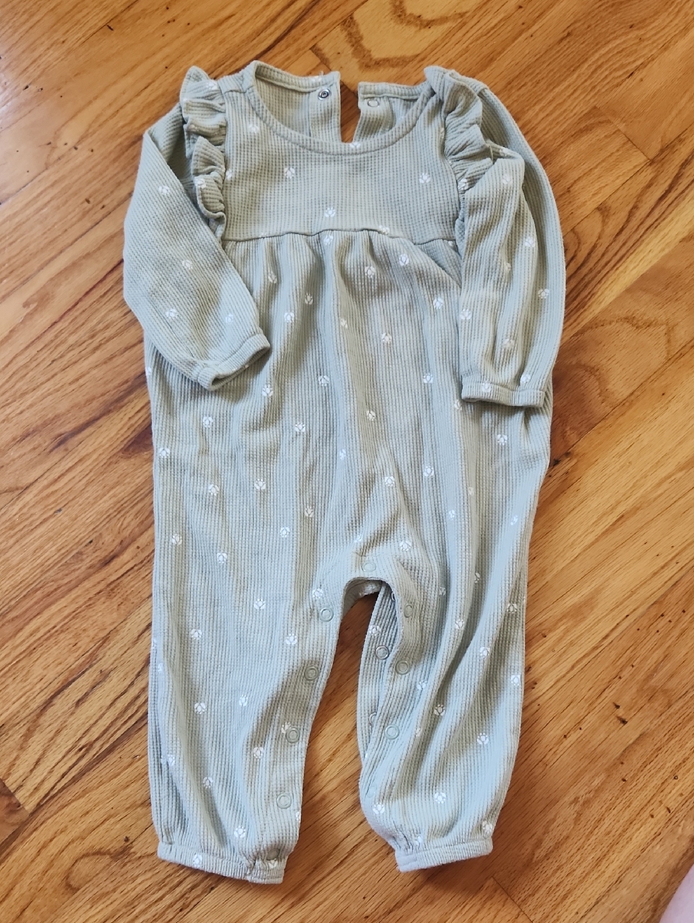 Green Carters Onesie Romper 12M- Like New